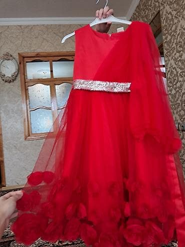 ucuz_serfeli_usaq_geyimleri instagram: Qırmızı qız uşağı üçün ziyafət donu - Rəng: parlaq qırmızı - Model — 1