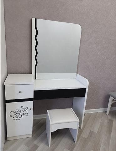 qapi dekoru: 3 MEBEL BİRLİKDƏ 330 AZN Yataq otağı dəsti – ağ-qara dizayn Tərkibi — 3