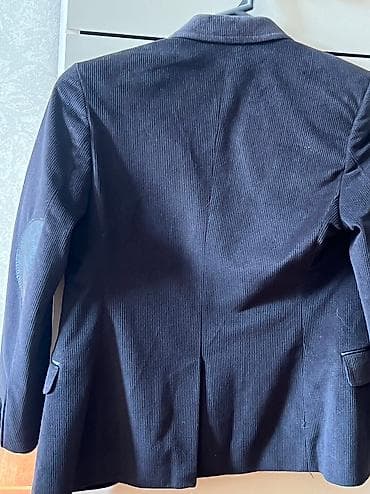 kurtka turk dilinde: 7-8 yaş oğlan uşağına pencək türkiyədən alınıb təzə kimidir — 2