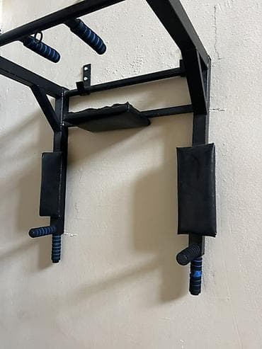 taxta brus: Divara quraşdırılan çoxfunksiyalı turnik–press trenajoru - 2-si — 2