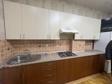 metbex mebel arasi kafel: Mətbəx mebel dəsti – üst və alt dolablar, qaz plitəsi, mətbəx çanağı — 4