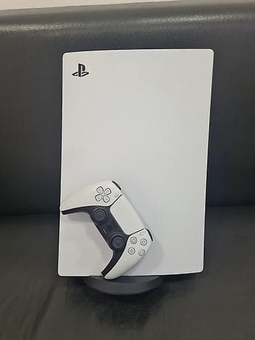 mikro qulaqcıq: PlayStation 5 + DualSense idarəetmə pultu - Rəng: ağ-qara - Konsolun — 2
