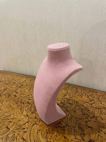 Vitrin üçün aksesuarlar: Aksesuar stendleri,her mehsuldan kifayet qeder var yeni coxdu.Qiymet — 4