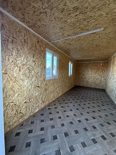 beton konteyner: 20 fut konteyner tipli modul otaq - Ölçü: təxminən 6 m (uzunluq) x — 4