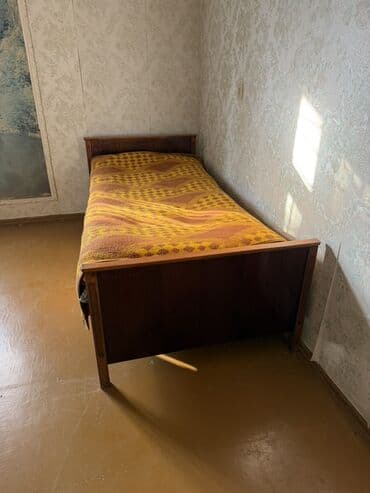 carpayı başlığı: İşlənmiş, Təknəfərlik çarpayı, Bazasız, Matras ilə, Siyirməsiz, Rumıniya — 3