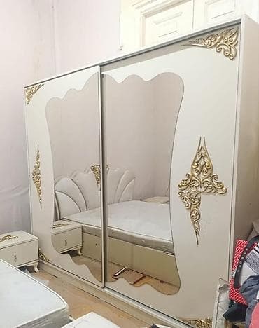 Dolab satılır 2,50/2,10 Əla veziyyətdə qiymət 240 azn Ünvan lalafo.az -da Dolab satılır 2,50/2,10 Əla veziyyətdə qiymət 240 azn Ünvan
