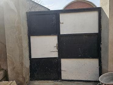 Divar kağızları, oboy: Dəmir Həyət darvazası, Yana açılan, Mexaniki, rəng - Qara — 1