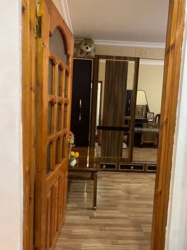 sumqayitda ev aliram: Bakı, m. Həzi Aslanov, 3 otaqlı, Köhnə tikili, m. Həzi Aslanov, 82 kv. m — 5