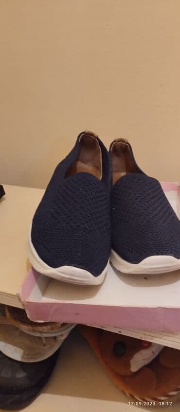 asics onitsuka tiger qadın krossovkaları: Ölçü: 37, Yeni — 3