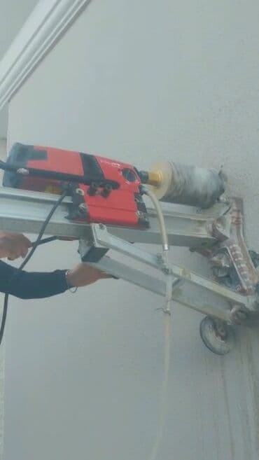 seyfi qapi: Beton kesimi beton kesen beton desen səssiz tozsuz səliqəli titrəyiş — 6