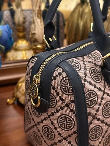 qız cantaları: Tory Burch dizaynlı barrel/duffle tipli əl çantası – bir neçə rəng — 4