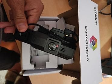 Avtomobil DVR videoregistrator Xüsusiyyətlər: - Ön və arxa kamera