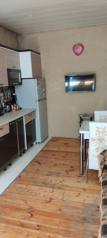 bakıda 1 otaqlı mənzillərin qiyməti: Qobu, 3 otaqlı, Köhnə tikili, 80 kv. m — 7