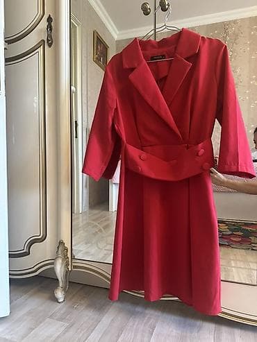 tom ford etri: Qırmızı rəngli qadın paltarı – Trendyol - Stil: Klassik və zərif — 2