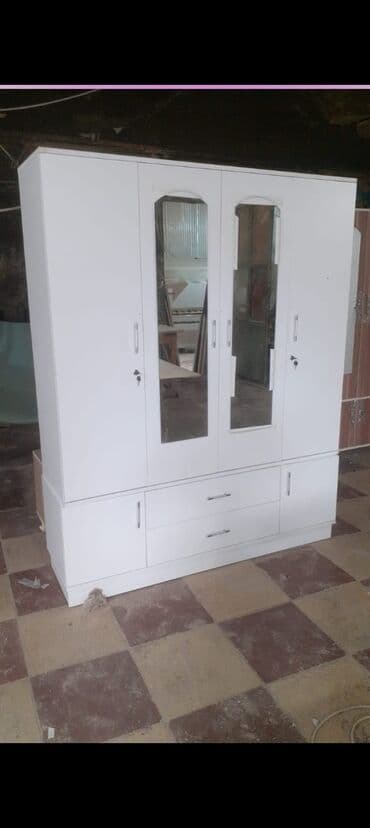 polkalı şkaf: Açılan, 3 qapılı Düz dolab, Şifonyer — 1