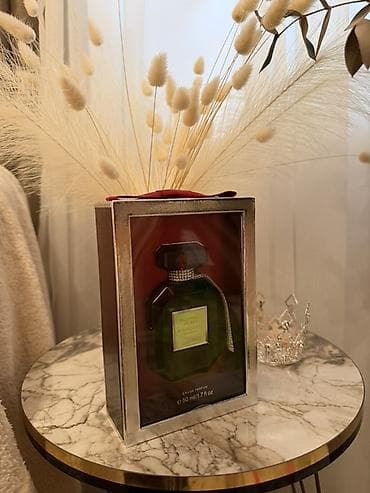 Victoria’s Secret Bombshell (Eau de Parfum) – 50 ml - Flakon: tünd — 1