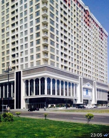 bakixanovda kiraye evler 2024: Xətai rayonunda (Yeni Heyat Park Azurda) inşa edilmiş 18 mərtəbəli — 21