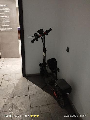 Elektrik nəqliyyatı: Yeni Elektrik samokat 10", ≤ 250 Vt, > 45 km/s, Ödənişli çatdırılma — 3