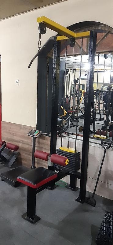 Şaquli dartma (lat pulldown) trenajoru - Arxa, lat, çiyin və qol