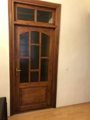 Kafel və bitirmə daşları: İşlənmiş Otaq qapısı Zamok ilə, Zəmanətli, Ödənişli quraşdırma, Ünvandan götürmə — 1