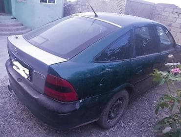 Nəqliyyat: Opel Vectra: 1.6 l | 1996 il 300000 km Sedan — 3