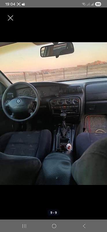 traktor satşı: Opel Omega: 2 l | Sedan — 8