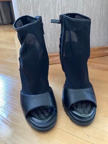 tekstil uşaq şəp şəpləri: Ölçü: 39, rəng - Qara, İşlənmiş — 2