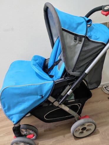 Продаю коляску. Цена-60azn.Куплено за 350азн.Беспокоить только