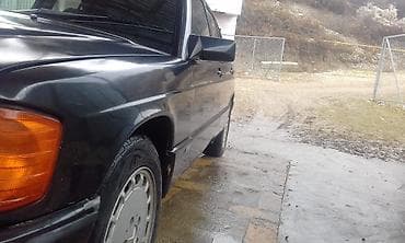 hyundai sonata 2011: Mercedes-Benz 190: 2 l | 1990 il Sedan — 10