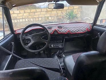 avto verirəm: Model: VAZ 2106 sedan Kuzov: 4 qapılı, ağ rəng Yanacaq: Benzin — 5