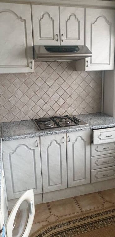 aylıq kirayə ev: Nəsimi metrosunun yaxınlığında (9mikrarayonda) 9 mertebeli binanın — 14