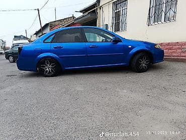 mercedes e 200: Daewoo Gentra: 1.5 l | 2014 il Sedan — 4