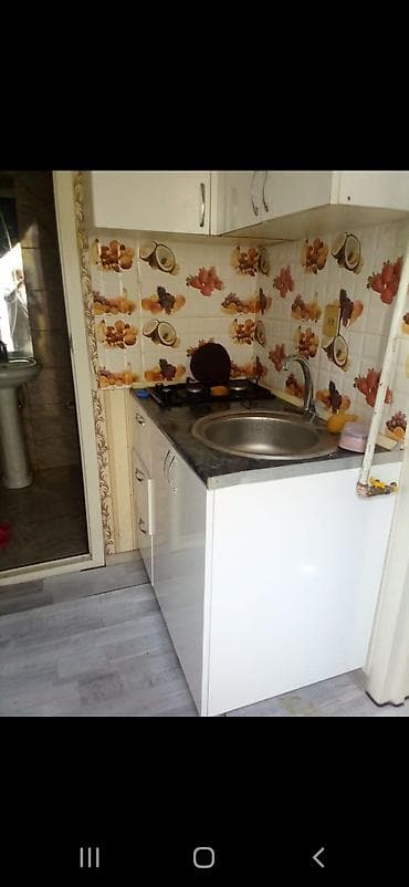 1 kv. m, 1 otaqlı, Qaz, İşıq, Su