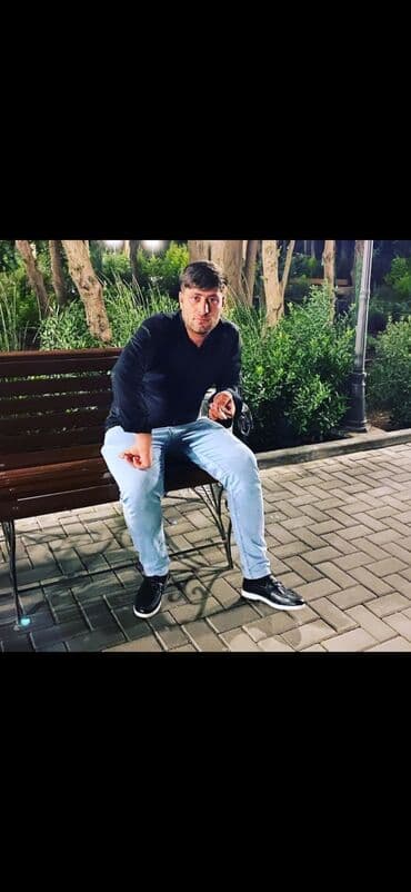 bakıda işlər: Salam sürücü mühafizə və sarə işlərə ehtiyacım var Bakıda yaşayıram — 1