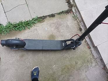su skuter satisi: ​Salam.Navee V40 Pro elektrik samokatını ​Samokatın korpusu — 9