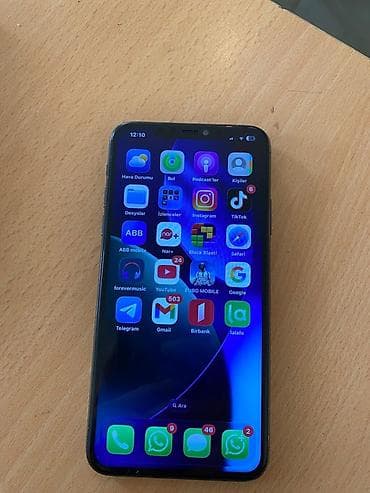 en ucuz vr: IPhone 11 Pro, 64 GB, Yaşıl, Qırıq — 2