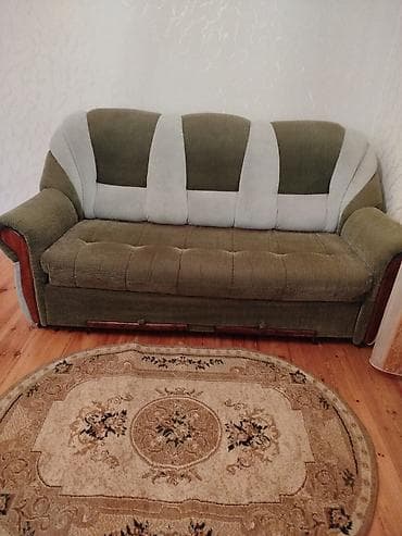 Qadın geyimləri: 100 azn — 1