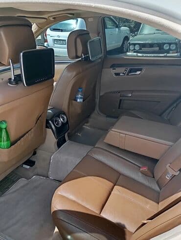 turbo az c class: Mercedes‑Maybach S‑sinfi, ağ rəng, uzun baza. Eksteryer: xrom Maybach — 5