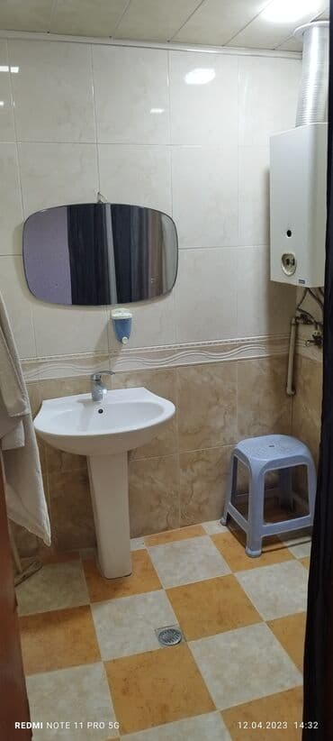 Günlük kirayə mənzillər: Uzunmüddətli kirayə mənzillər — 8