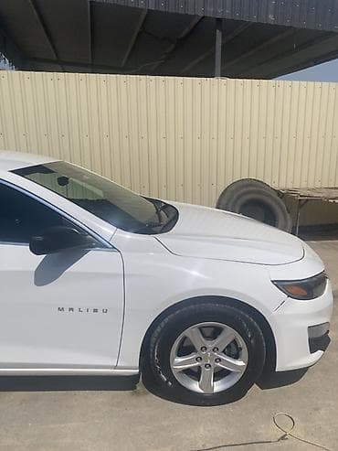 bmw e36 stop: Chevrolet Malibu: 1.5 l | 2019 il 249353 km Sedan — 2