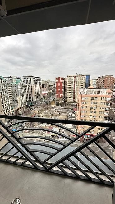 mida satis: 3 otaqlı, Yeni tikili, m. Gənclik, 157 kv. m — 8