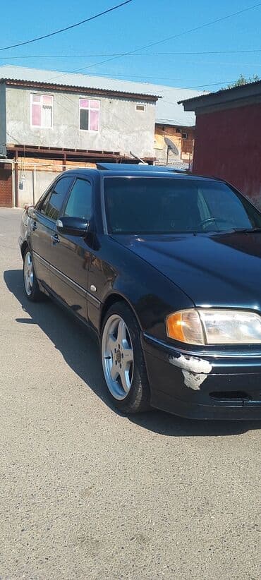 işlənmiş təkər satışı: Mercedes-Benz C 180: 1.8 l | 1994 il Sedan — 2