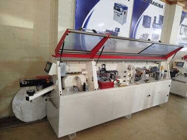 Avtomatik kənar yapışdırma maşını ağ rəngli əsas gövdəyə və qırmızı