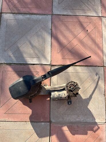 w202 bufer satilir: Mercedes-Benz E210 — 9