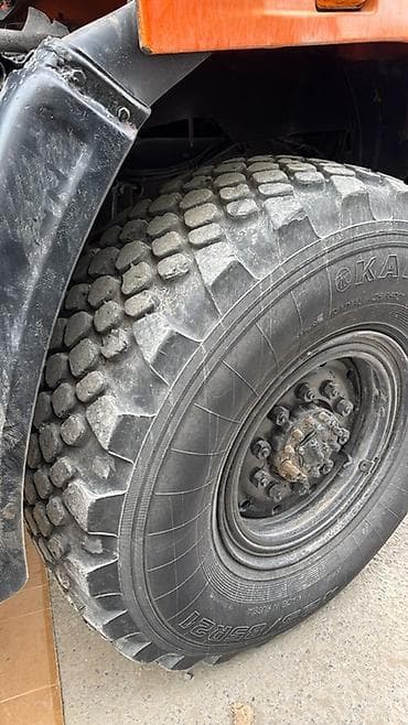 r14 tekerler: Şin Kama >385 / >80 / R 21 — 2