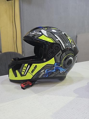 Мопеды, скутеры: Moto dəbilqə – Vega tam üzlü model - Rəng/naxış: parlaq qara əsas — 2