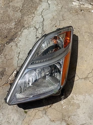 vaz 2107 abirsofka: Sol, Yaxın və uzaq vuran işıqlar Toyota, Orijinal — 1