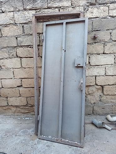 dam: İşlənmiş Giriş qapısı Ünvandan götürmə — 4