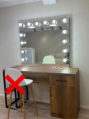 Nigar3. Salon güzgüsü. Satılır 180 azn. yaxşı vəziyyətdədir. 900 azn