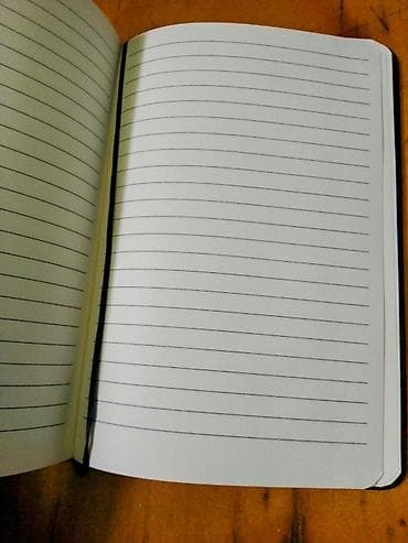 4 lü çanta: Təptəzə dəftər 🆕 Xətli qeyd dəftərini hər yerdə tapmaq olmur — 2